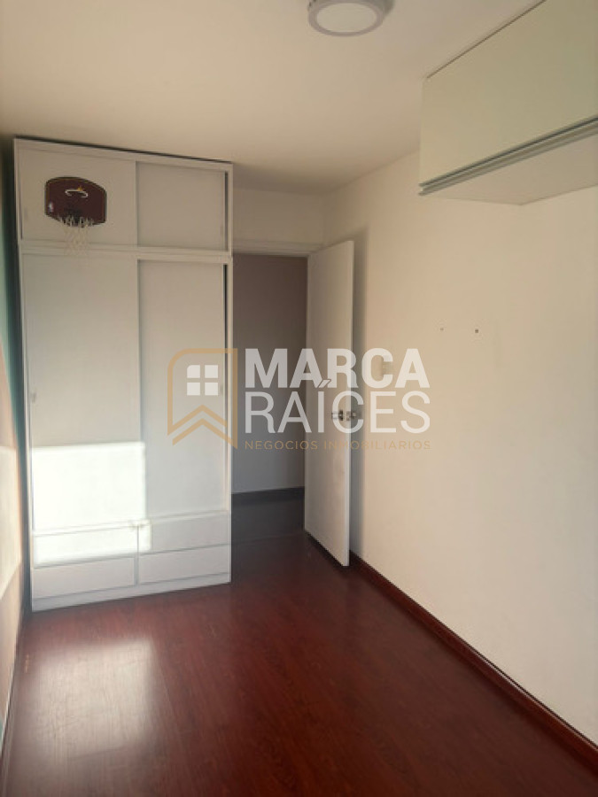 Apartamento ID.1744 - Alquiler Apartamento 3 Dormitorios, 1 Baño, Centro, Montevideo