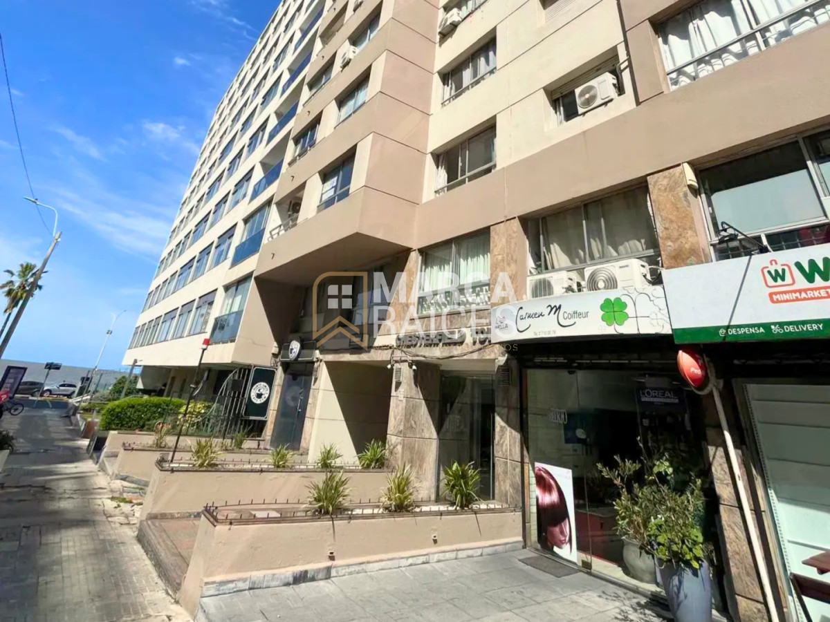 Apartamento ID.1962 - Alquiler Apartamento 1 Dormitorio Piso Alto Pocitos Montevideo