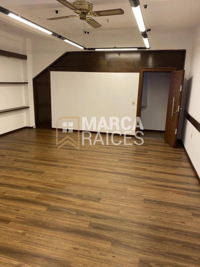 Apartamento ID.1980 - Alquiler Monoambiente con Cocina definida. Centro, Montevideo