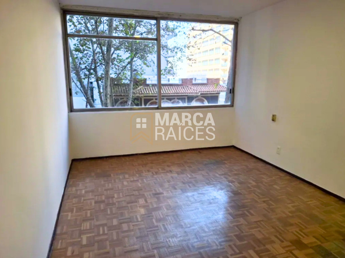 Apartamento ID.1473 - Alquiler Apartamento 3 Dormitorios 3 Baños Pocitos Montevideo