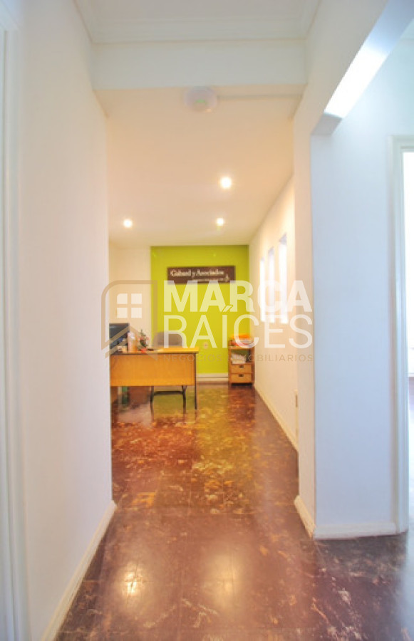 Apartamento ID.1757 - Venta Apartamento Piso 13 de 2 Dormitorios y 2 Baños Aguada Montevideo