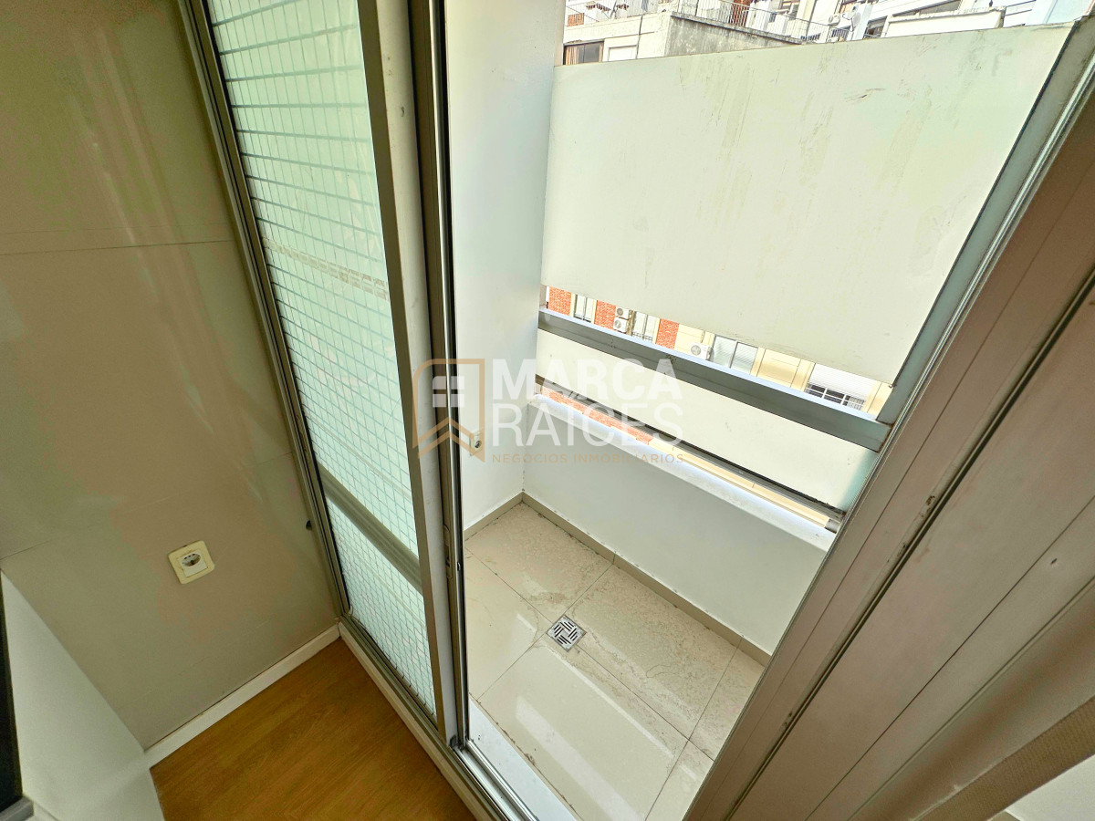 Apartamento ID.1356 - Venta Apartamento 2 Dormitorios Garage Tres Cruces Montevideo