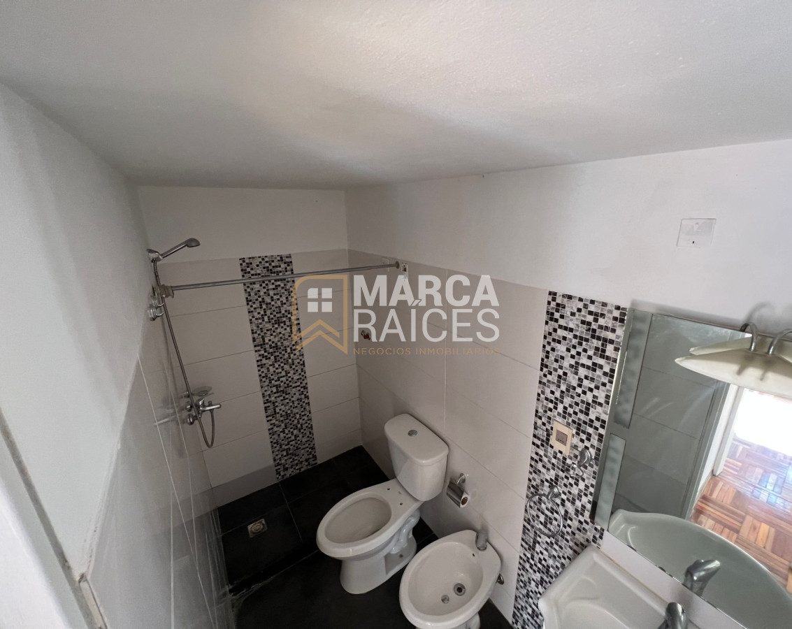 Apartamento ID.185 - Alquiler Apartamento 1 Dormitorio al Frente Planta Baja Cordon Sur Montevideo