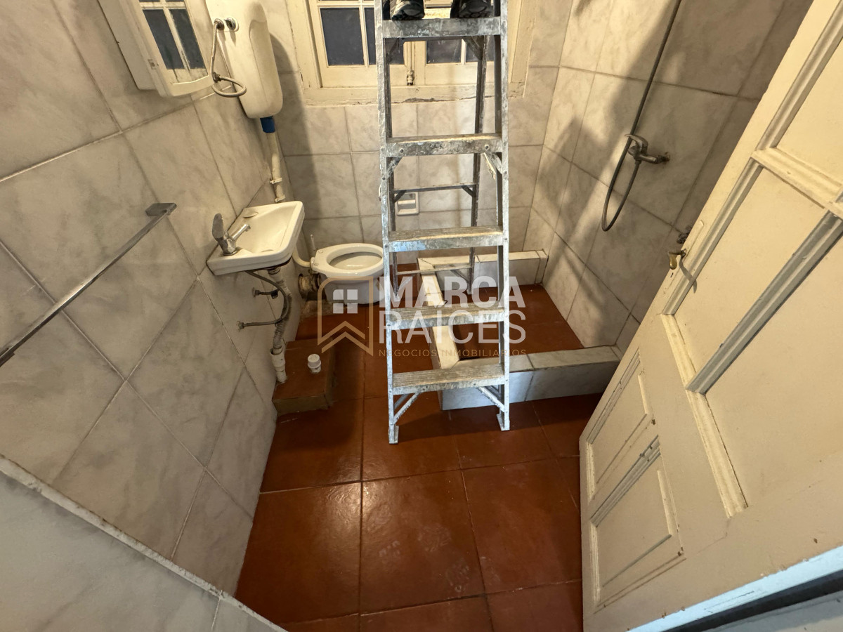 Apartamento ID.1386 - Alquiler Apartamento 3 Dormitorios + Altillo Amplio Luz Natural Centro Montevideo