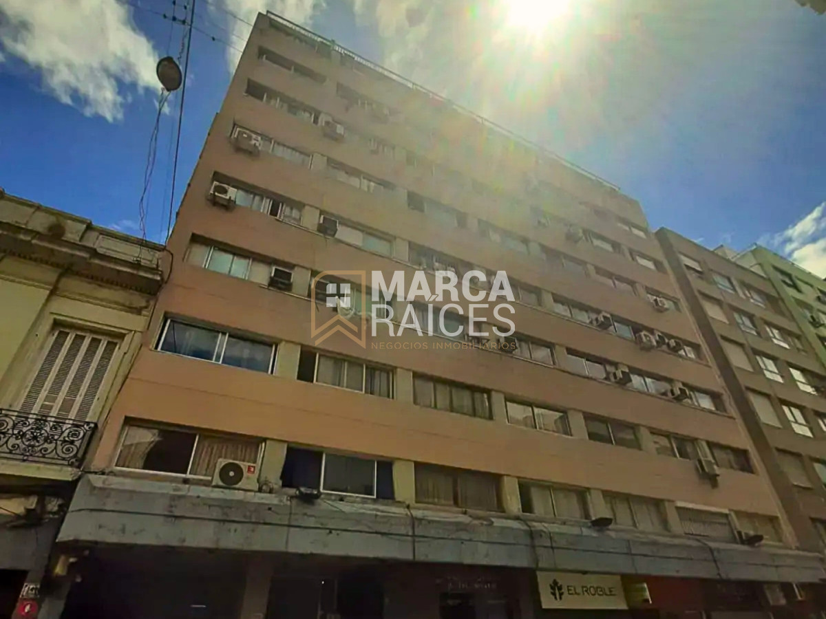 Apartamento ID.1908 - Alquiler Apartamento Monoambiente Piso Alto Cordon Montevideo