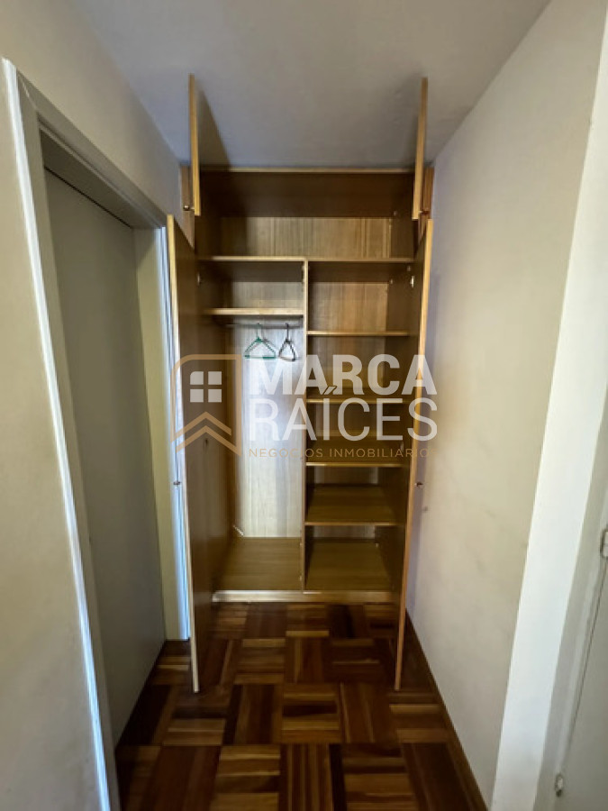 Apartamento ID.2023 - Alquiler Monoambiente Amoblado con Cochera Pocitos Montevideo 