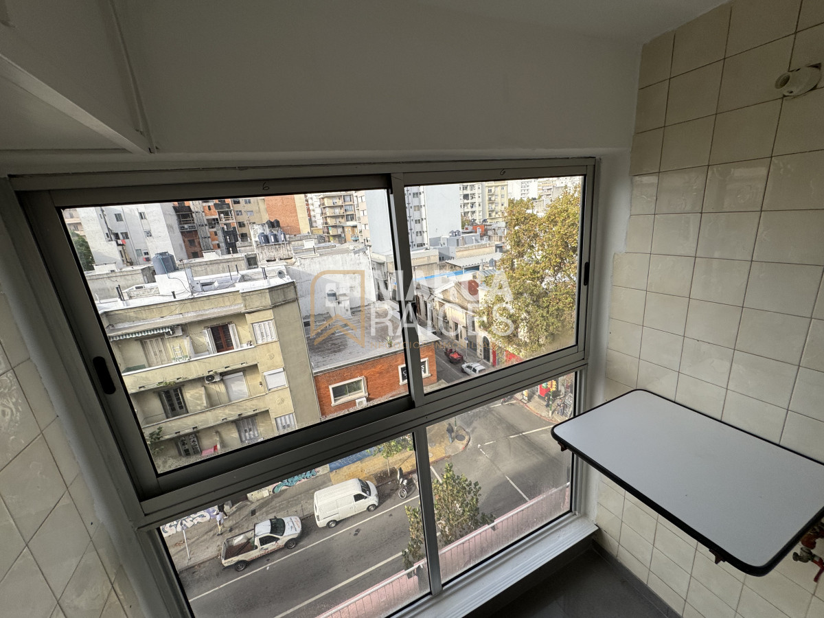 Apartamento ID.828 - Alquiler Apartamento 2 Dormitorios Luminoso Cordon Montevideo