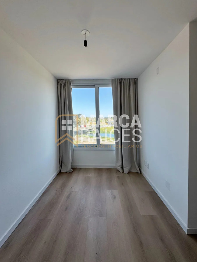 Apartamento ID.1453 - Apartamento de 2 dormitorios a estrenar en Carrasco Este, Montevideo.