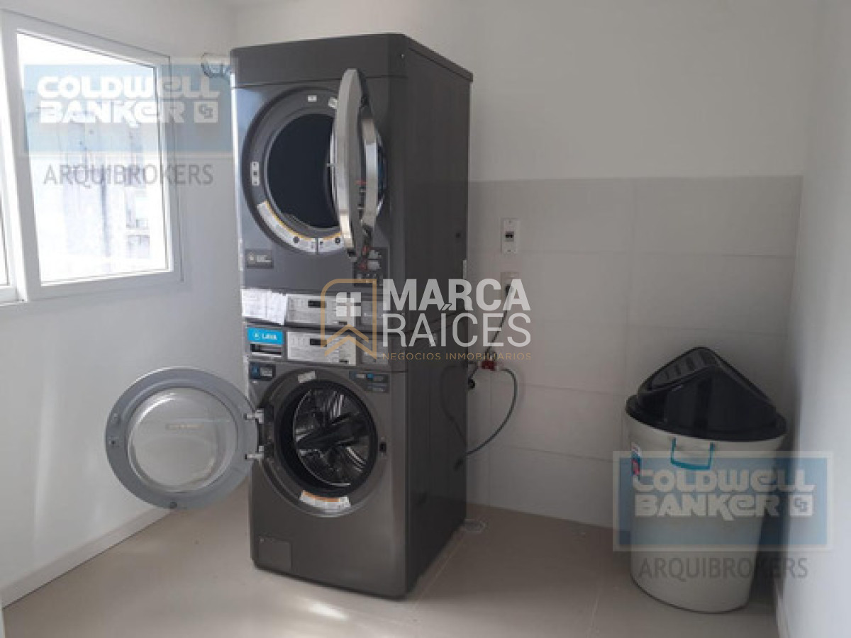 Apartamento ID.1181 - Venta Apartamento 1 Dormitorio Con Renta Balcon Garage Centro Montevideo