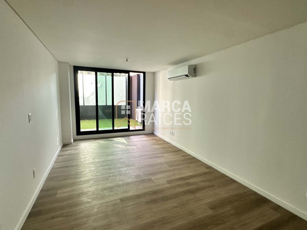 Apartamento ID.1935 - Venta Apartamento monoambiente a estrenar con patio Punta Carretas Montevideo