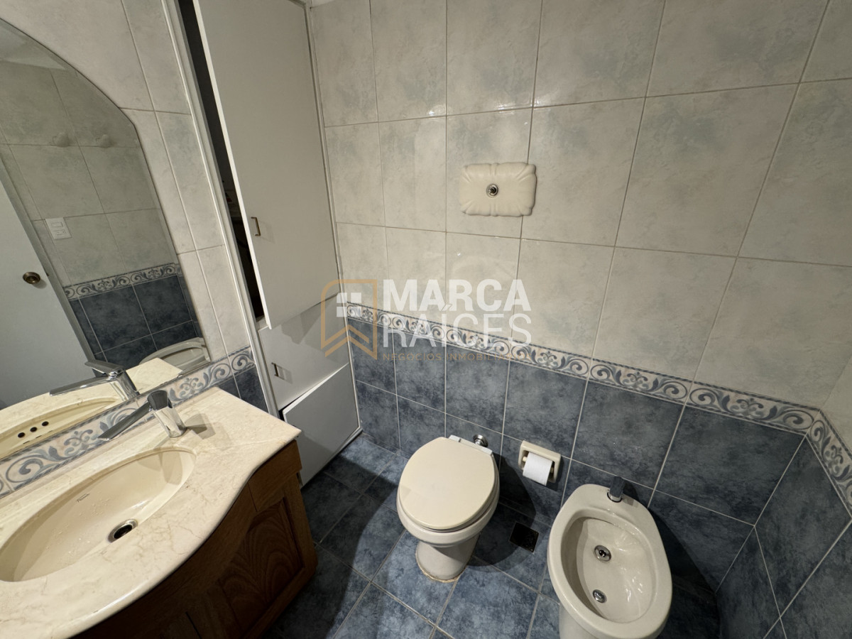 Apartamento ID.1734 - Venta Apartamento 4 dormitorios 3 baños Garage Pocitos Montevideo
