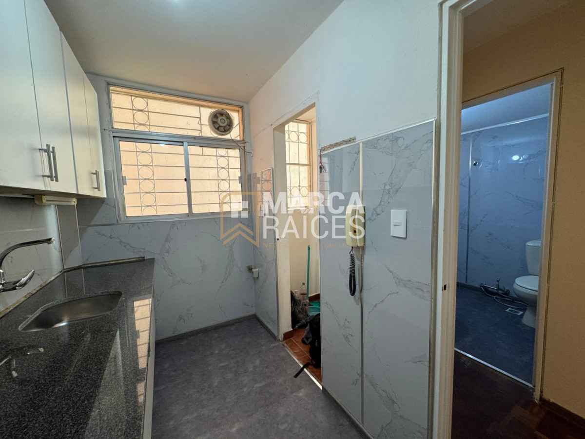 Apartamento ID.1864 - Alquiler Apartamento Monoambiente Al Frente Piso 2 Cocina Definida Pocitos Montevideo