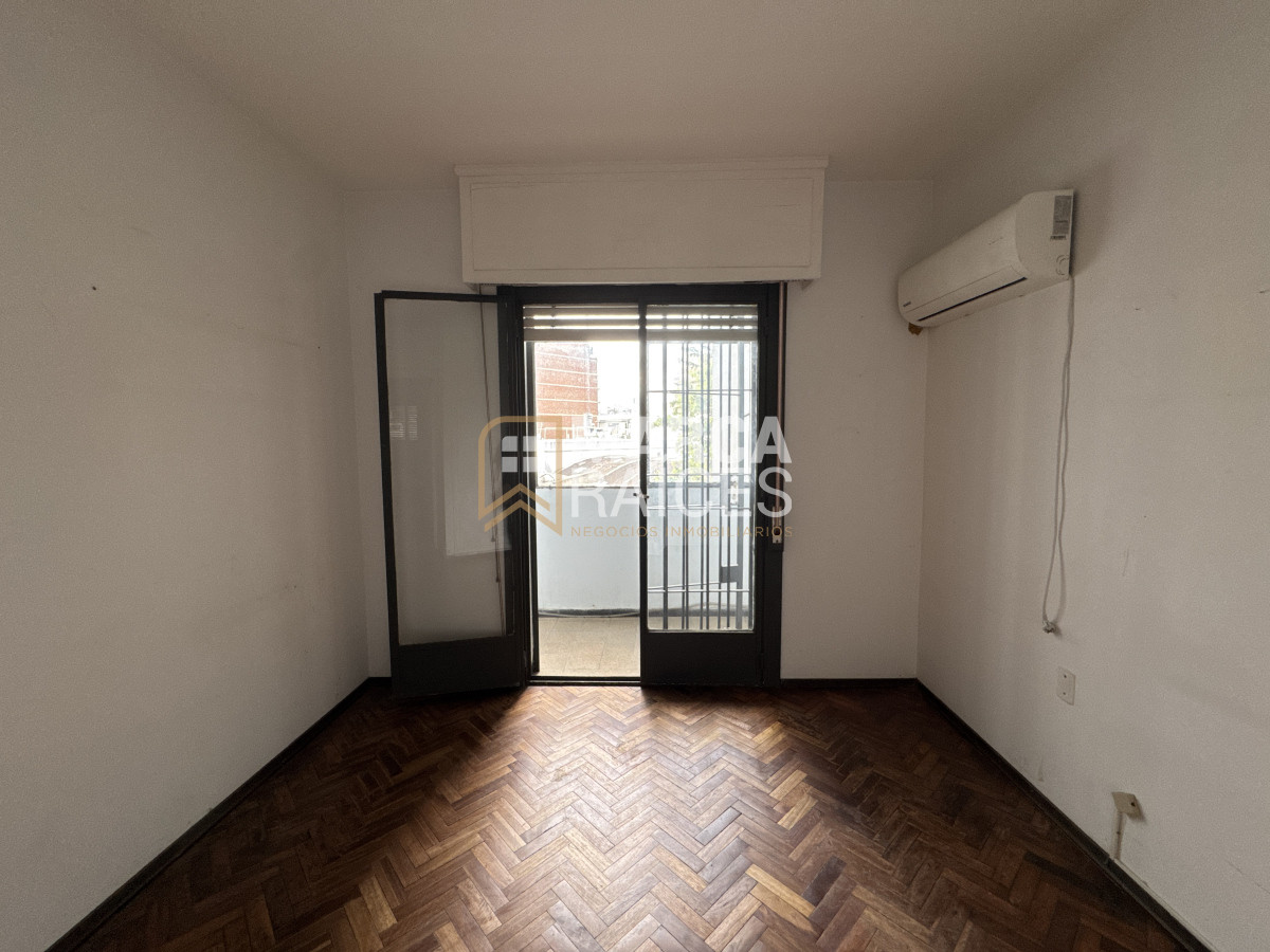 Apartamento ID.1199 - Venta Apartamento 4 Dormitorios 2 baños Garage Punta Carretas Montevideo