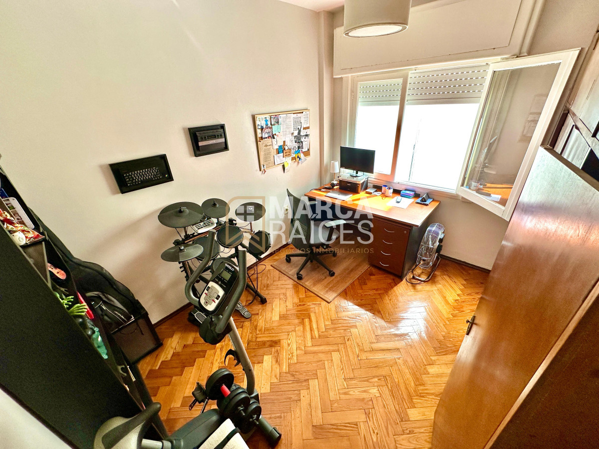 Apartamento ID.1222 - Venta Apartamento 3 Dormitorios 2 Baños Garage Centro Montevideo