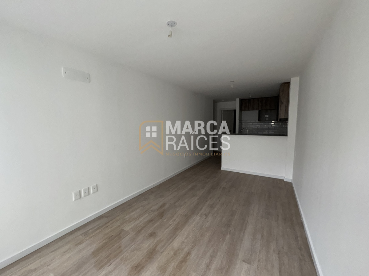 Apartamento ID.999 - Venta Apartamento 1 Dormitorio a estrenar con patio Cordon Montevideo