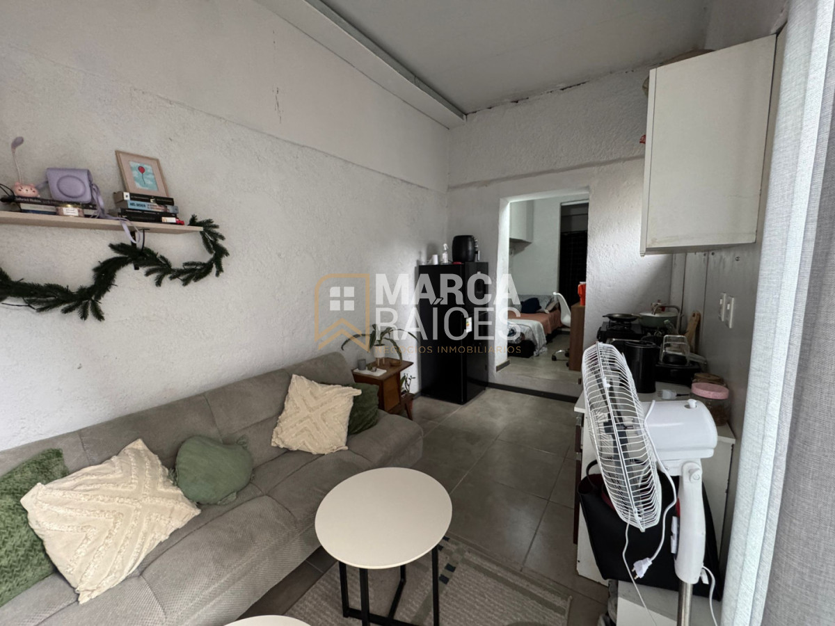 Apartamento ID.10 - Alquiler Apartamento Monoambiente Economico Para Estudiantes Palermo Montevideo