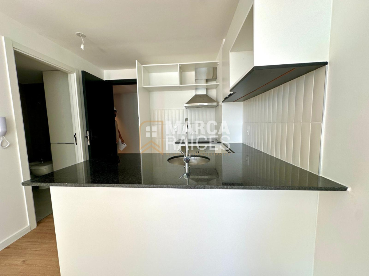 Apartamento ID.2025 - Alquiler Apartamento a Estrenar 1 Dormitorio Opcion Garage Centro Montevideo