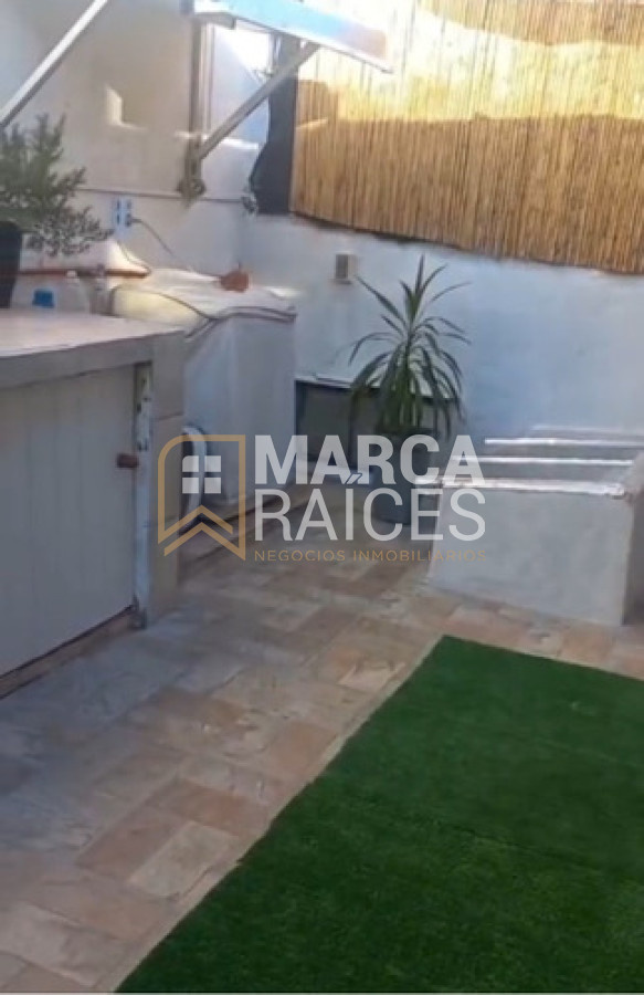 Apartamento ID.1481 - Alquiler Apartamento 4 dormitorios y 2 baños en Reducto, Montevideo.