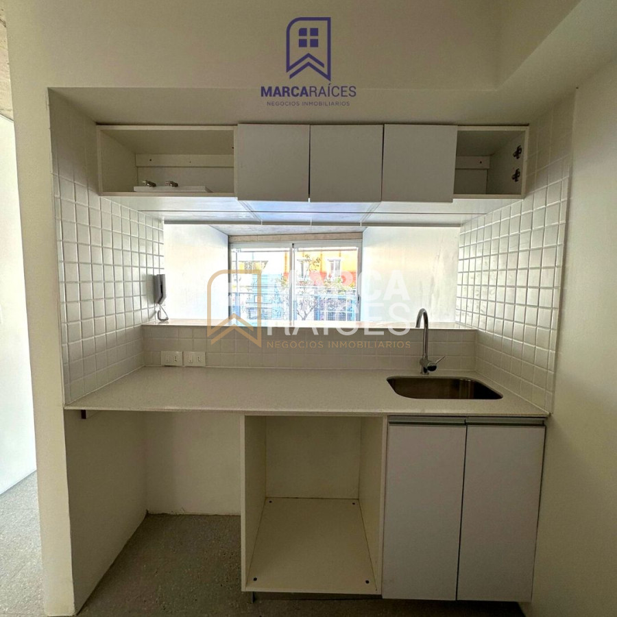 Apartamento ID.345 - Venta Apartamento 1 Dormitorio Balcon y Patio con renta Palermo Montevideo