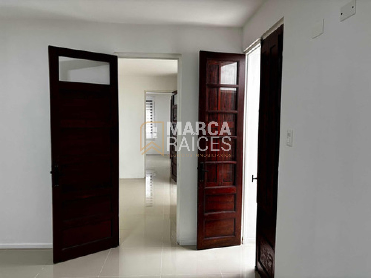 Apartamento ID.1333 - Venta Casa ph de 3 dormitorios y azotea Zona Antel Arena Montevideo
