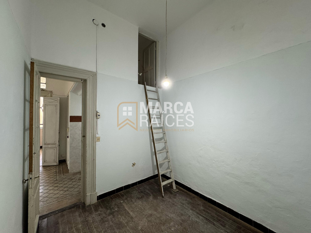 Apartamento ID.1386 - Alquiler Apartamento 3 Dormitorios + Altillo Amplio Luz Natural Centro Montevideo