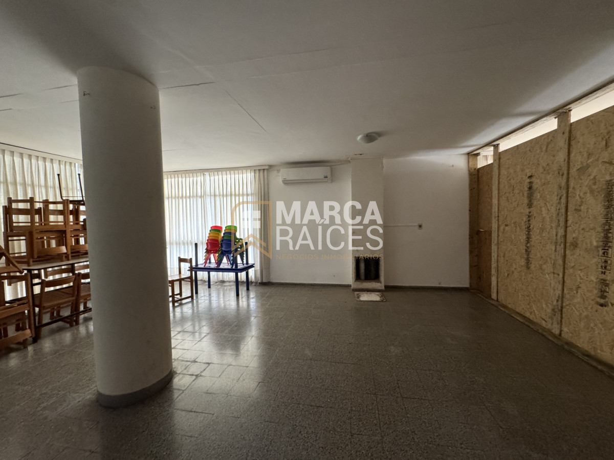 Apartamento ID.1829 - Venta Apartamento 1 Dormitorio con cochera no fija Palermo Montevideo