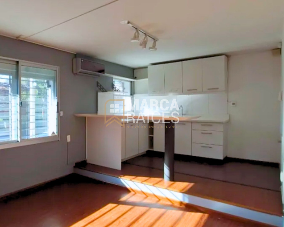 Apartamento ID.1516 - Alquiler Apartamento 1 Dormitorio Duplex Pocitos Montevideo