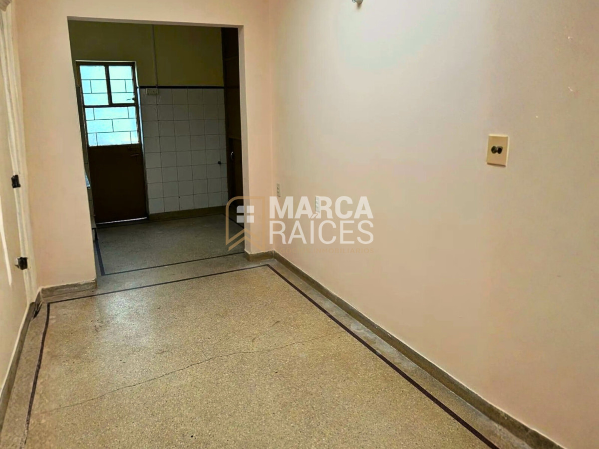 Apartamento ID.1879 - Alquiler Apartamento 2 Dormitorios Opcion Garage La Comercial Montevideo