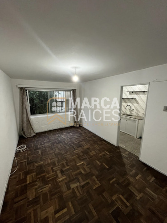 Apartamento ID.1894 - Alquiler Apartamento 2 Dormitorios. Malvin Norte, Montevideo