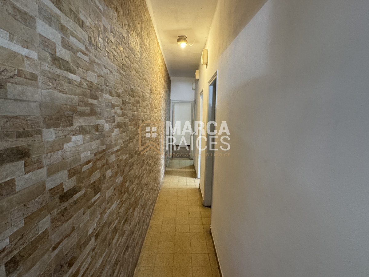 Apartamento ID.559 - Venta Casa 2 Dormitorios con patio Palermo Montevideo 