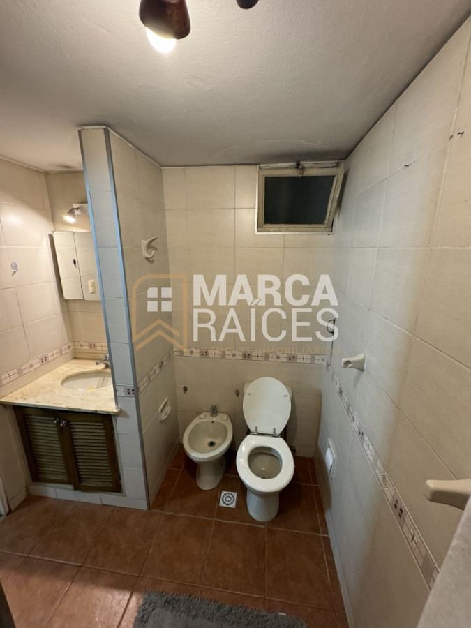 Apartamento ID.718 - Venta Apartamento 2 Dormitorios 2 Baños Con Estacionamiento Centro