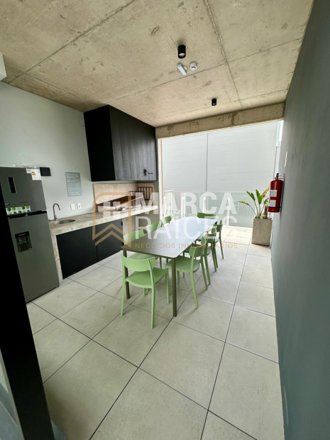 Apartamento ID.1823 - Alquiler Apartamento 1 Dormitorio a Estrenar Opcion Garage Piso Alto Centro Montevideo