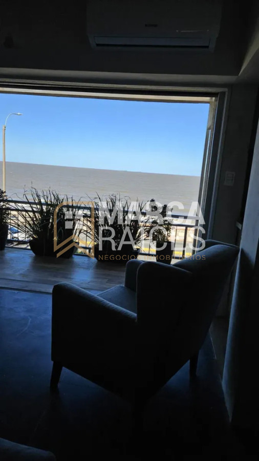 Apartamento ID.1989 - Alquiler Apartamento 2 Dormitorios frente al Mar. Malvin, Montevideo