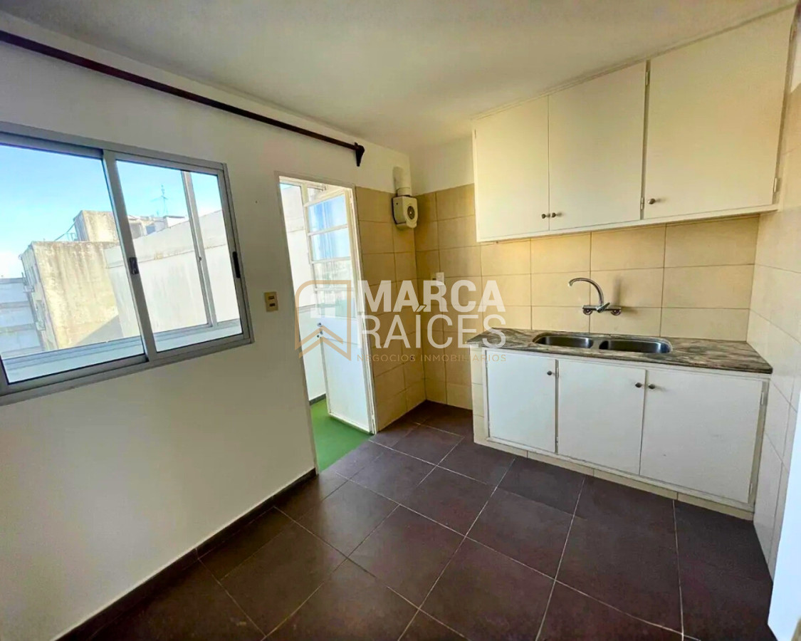 Apartamento ID.1712 - Alquiler Apartamento 1 Dormitorio Opcion Garage Pocitos Montevideo