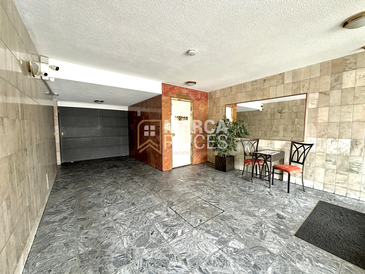 Apartamento ID.1617 - Venta Apartamento 2 Dormitorios 2 Baños Garage Pocitos Montevideo