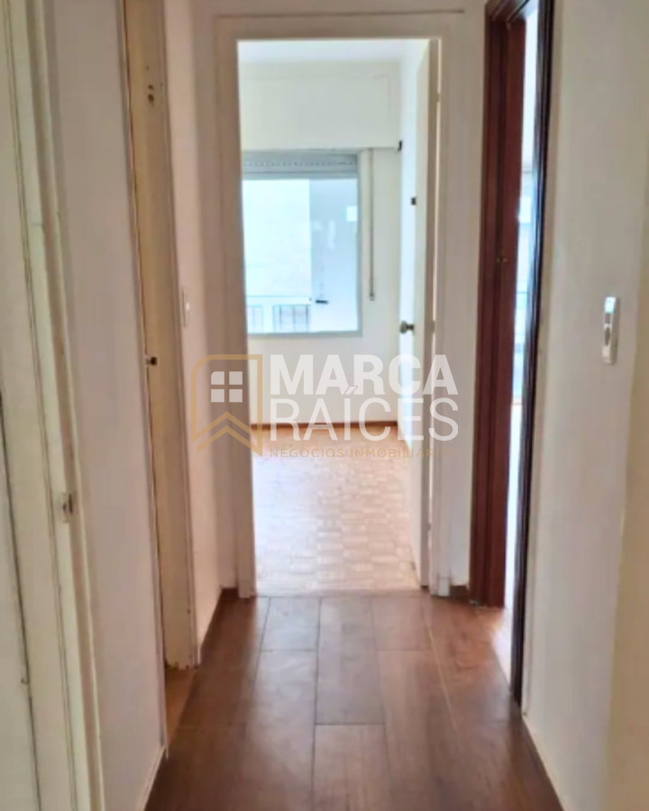 Apartamento ID.1678 - Alquiler Apartamento 2 Dormitorios 2 Baños Centro Montevideo