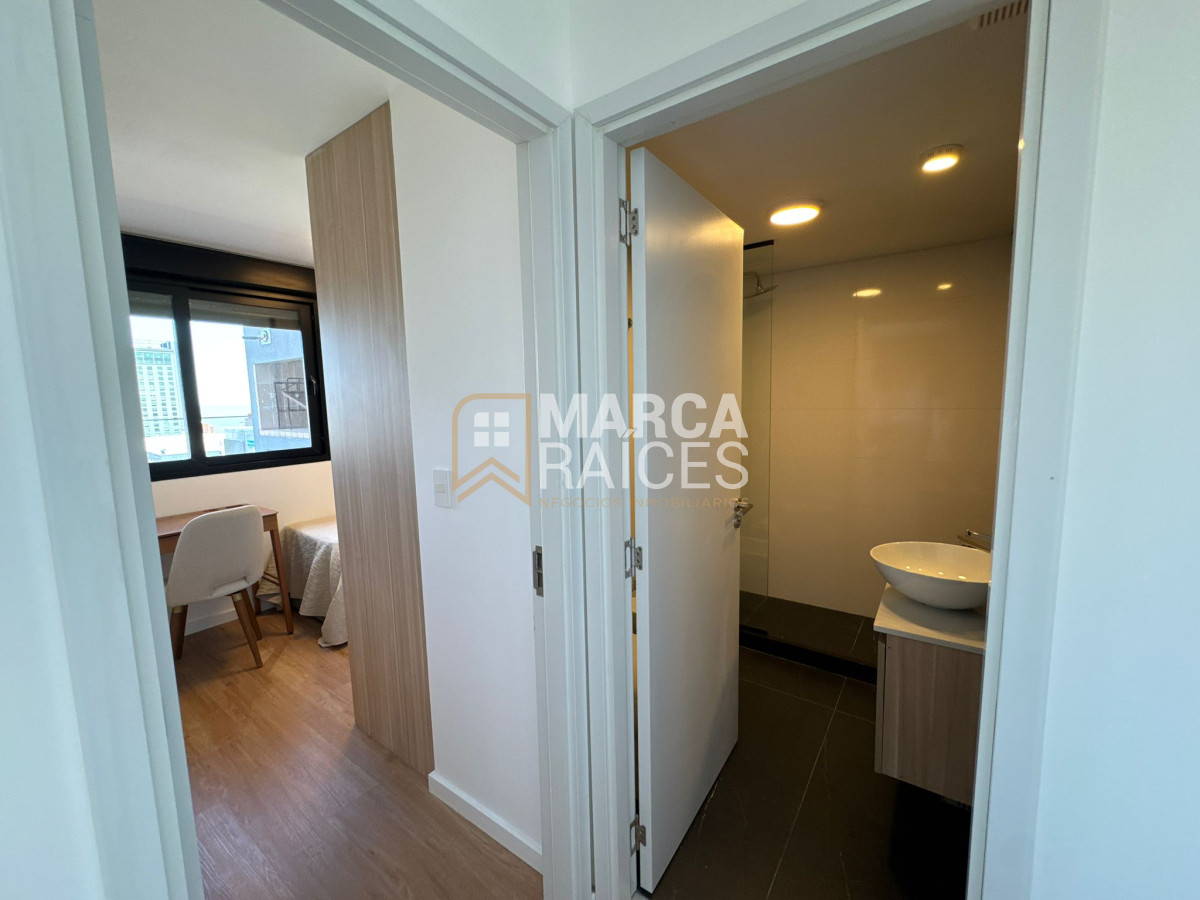 Apartamento ID.1201 - Venta Pent House 2 Dormitorios Con Renta Terraza con Parrillero Y Garaje Doble Punta Carretas Montevideo