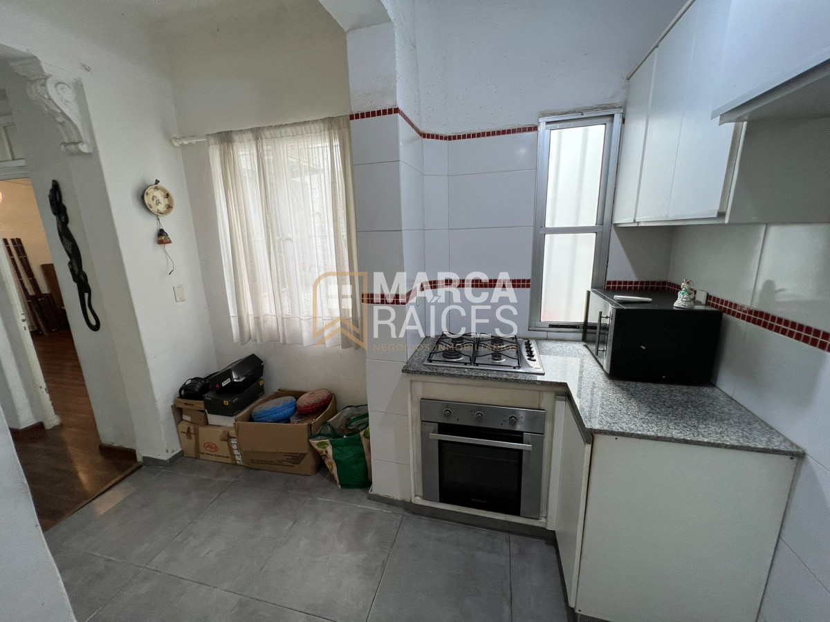 Apartamento ID.307 - Venta Apartamento 2 Dormitorios Patio con renta ideal para inversor Barrio Sur Montevideo