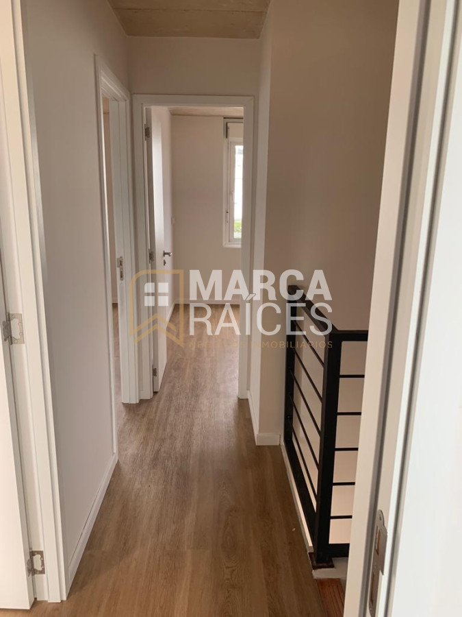 Apartamento ID.793 - Venta Casa 3 Dormitorios 2 Baños Parrillero Barra de Carrasco