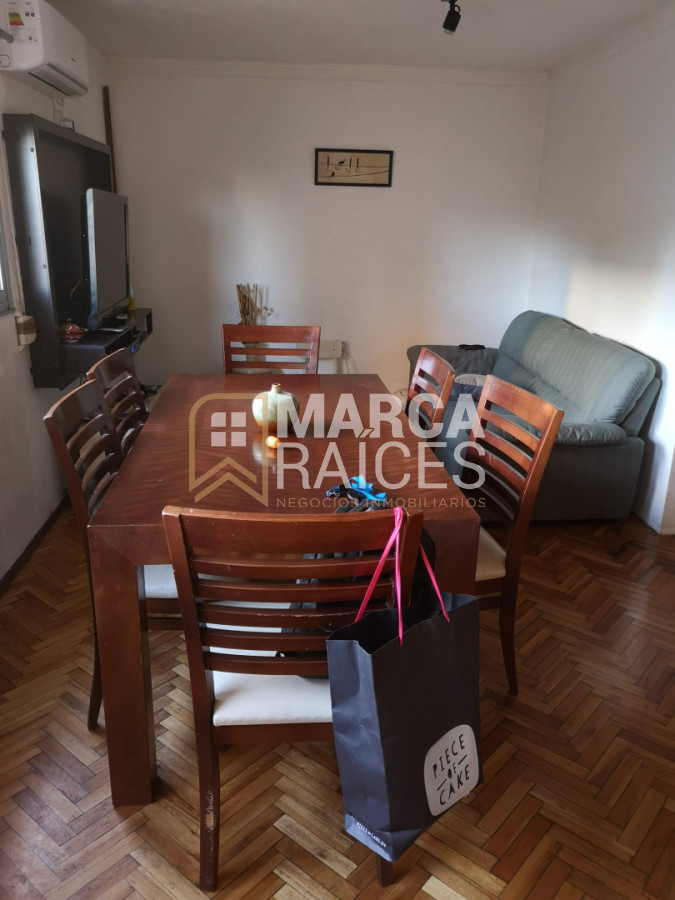 Apartamento ID.1694 - Alquiler Apartamento 4 Dormitorios 2 Baños - Aguada (Próximo al Palacio Legislativo y Aguada Park) Montevideo