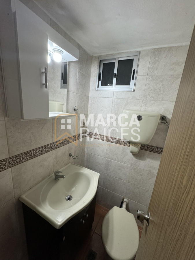 Apartamento ID.718 - Venta Apartamento 2 Dormitorios 2 Baños Con Estacionamiento Centro