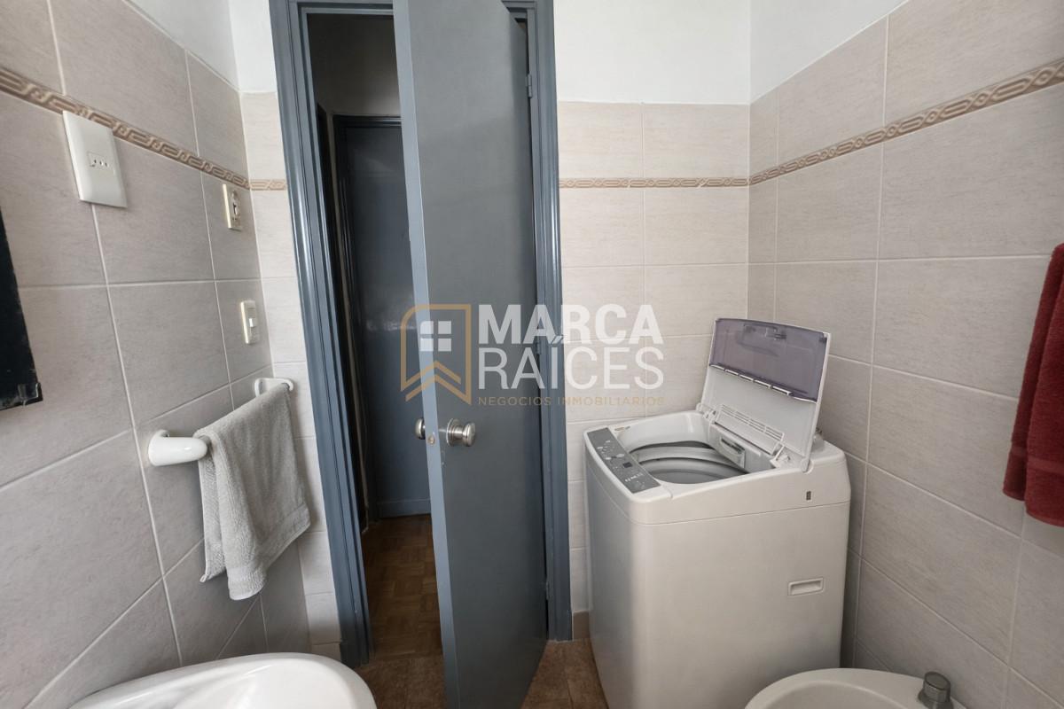 Apartamento ID.1952 - Alquiler Apartamento 1 Dormitorio Patio Centro Sur Montevideo