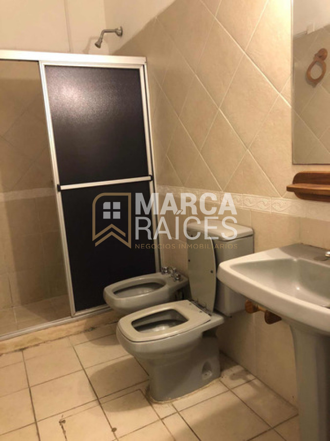 Apartamento ID.1377 - Alquiler Apartamento 2 Dormitorios  Pocitos Planta Baja Patio Montevideo