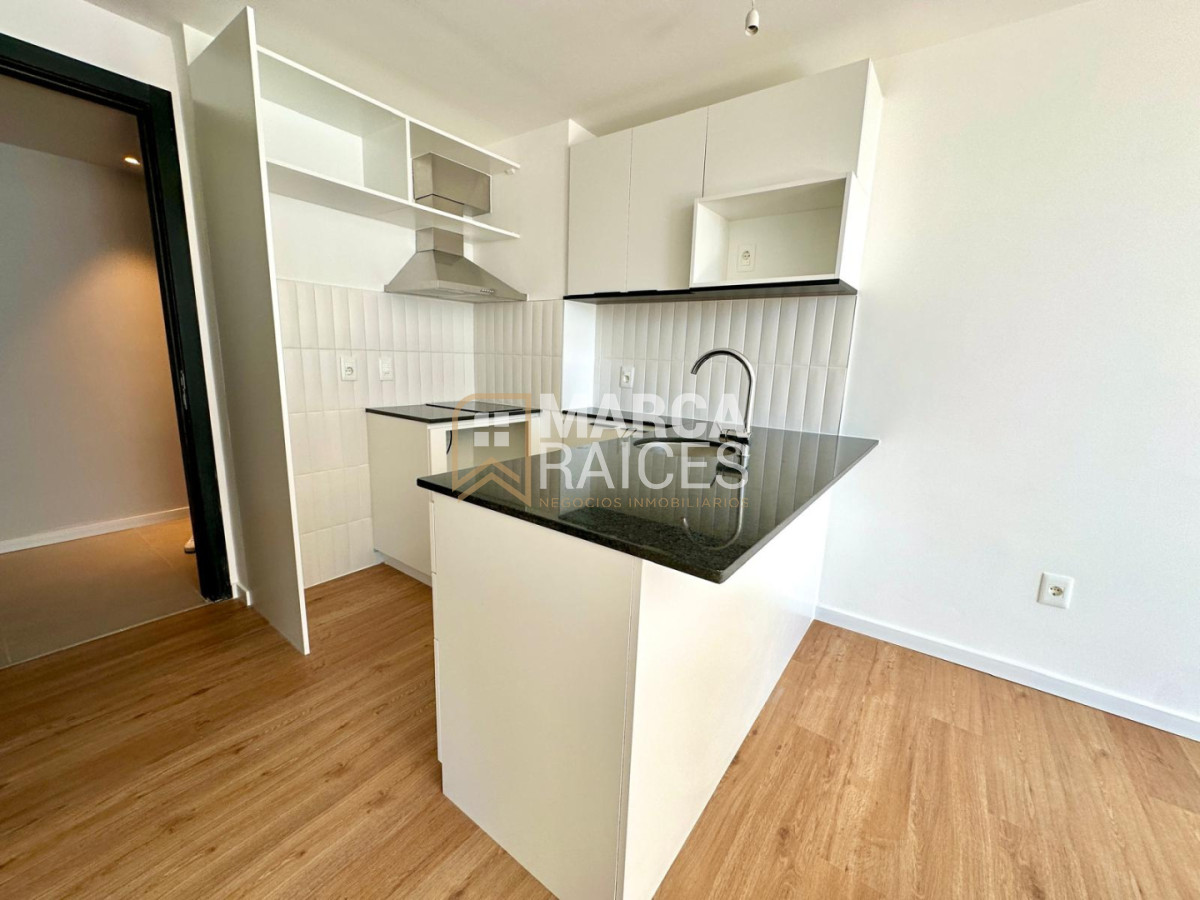 Apartamento ID.2025 - Alquiler Apartamento a Estrenar 1 Dormitorio Opcion Garage Centro Montevideo