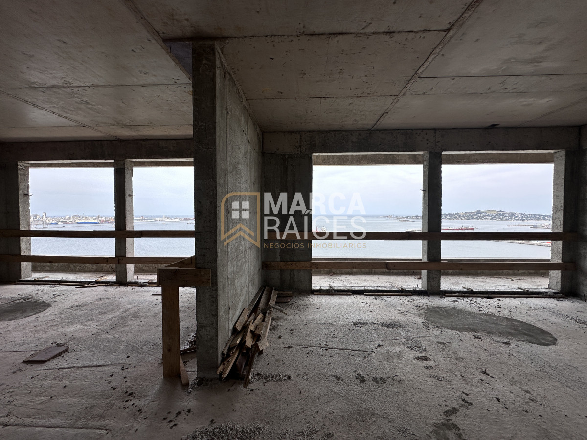 Apartamento ID.562 - Venta Apartamento 3 Dormitorios 2 Baños garage Vista a la Bahia Piso 29 Montevideo Harbour 