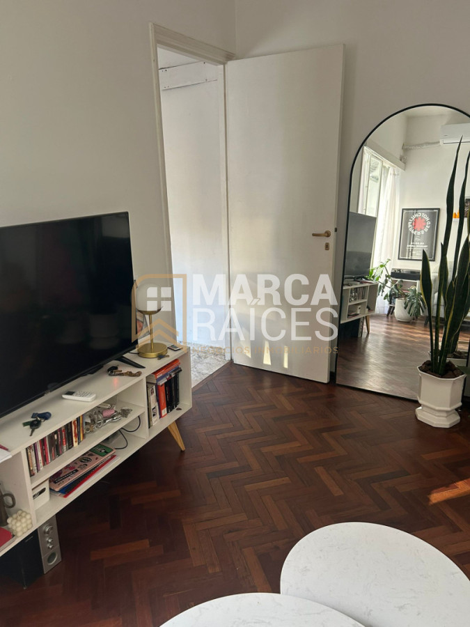 Apartamento ID.1974 - DAlquiler Apartamento 1 Dormitorio Segundo Piso por Escalera Pocitos Montevideo
