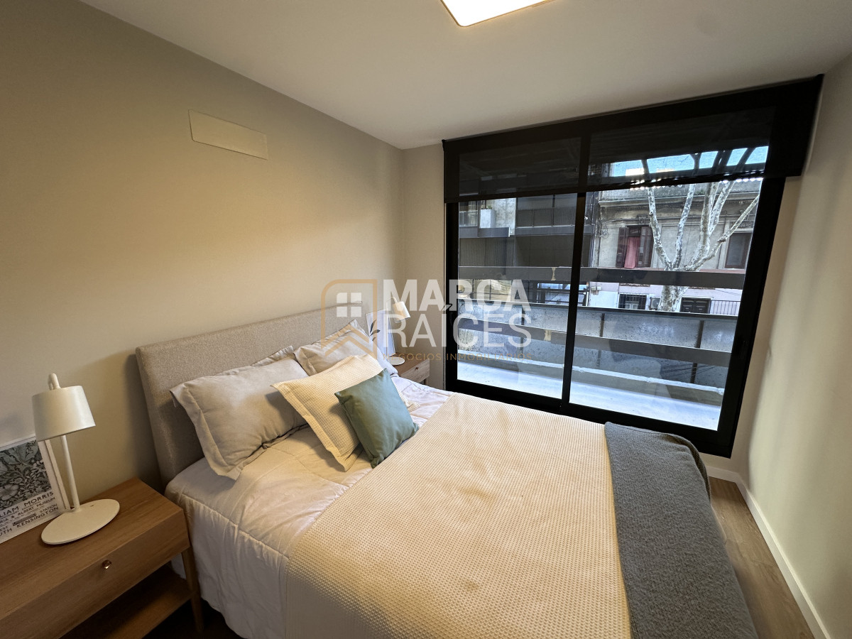 Apartamento ID.1016 - Venta Apartamento 1 Dormitorio en construcción con balcon y patio Centro Sur Montevideo