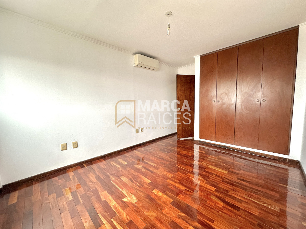 Apartamento ID.1650 - Alquiler Apartamento 2 Dormitoros Garage Pocitos Montevideo