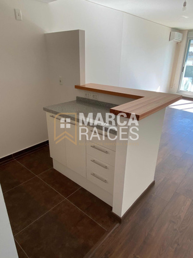 Apartamento ID.1537 - Alquiler Apartamento 1 Dormitorio Garage Montevideo