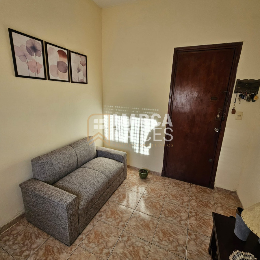 Apartamento ID.1325 - Venta Apartamento 1 Dormitorio Terraza con Parrillero Centro Montevideo